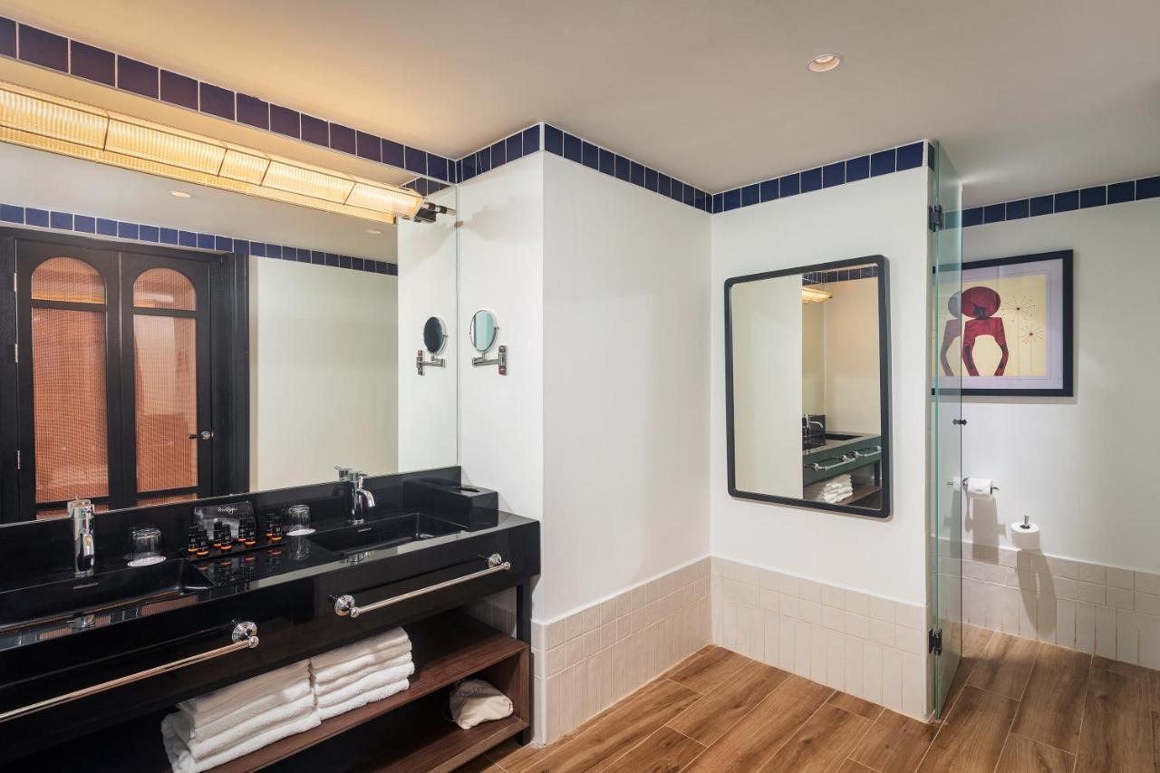 Ocean Eden Bay (Adults Only) Hotel Spring Rises Exterior foto Bathroom