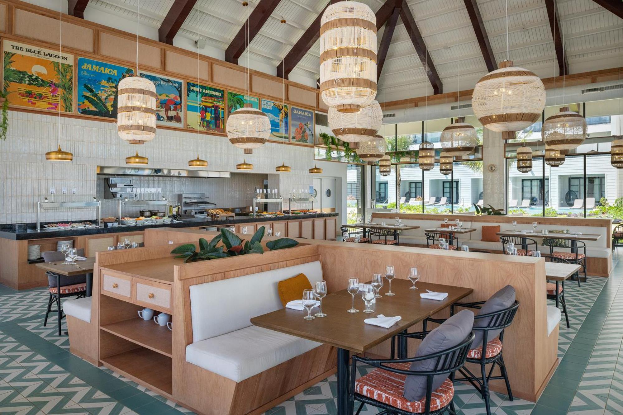 Ocean Eden Bay (Adults Only) Hotel Spring Rises Exterior foto The interior of the restaurant